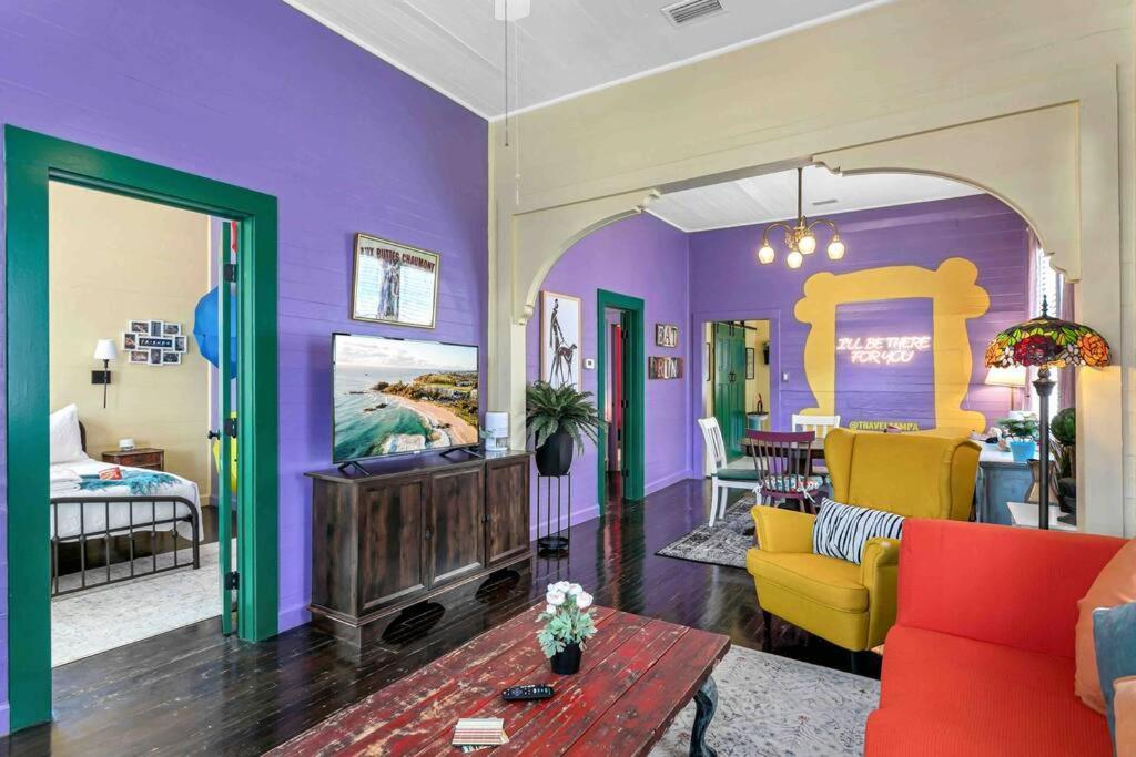 Friends Airbnb Themed 2Bed 2Bath Walkable To All Of Ybor Tampa Kültér fotó