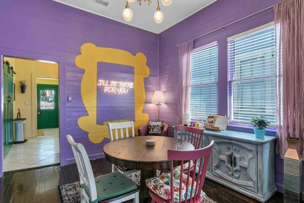 Friends Airbnb Themed 2Bed 2Bath Walkable To All Of Ybor Tampa Kültér fotó